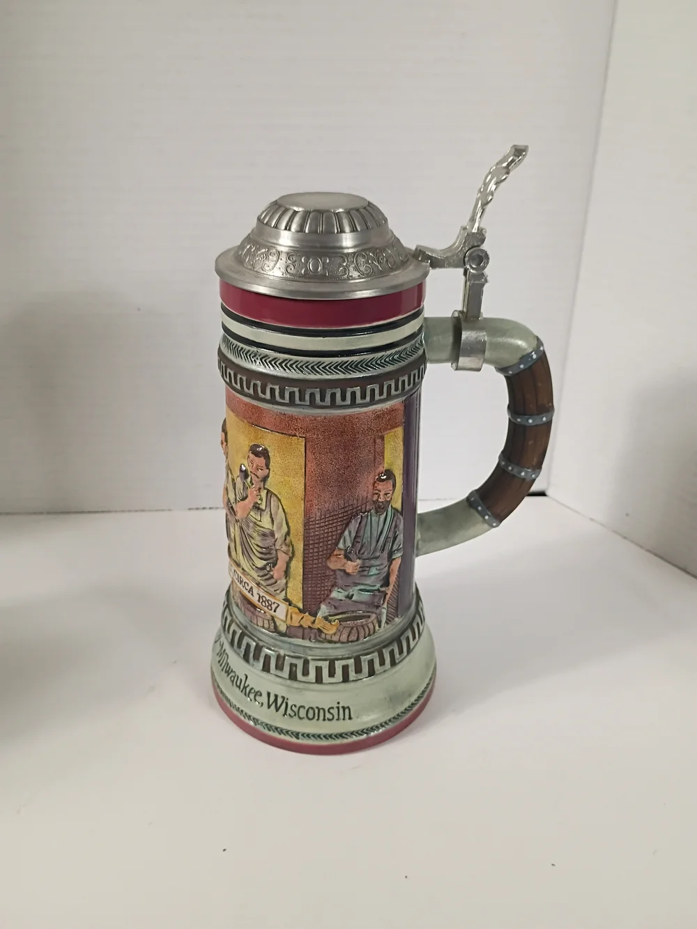 Dram Tree Miller Brewing Company Skilled Coopers Lidded Stein 0183/9850